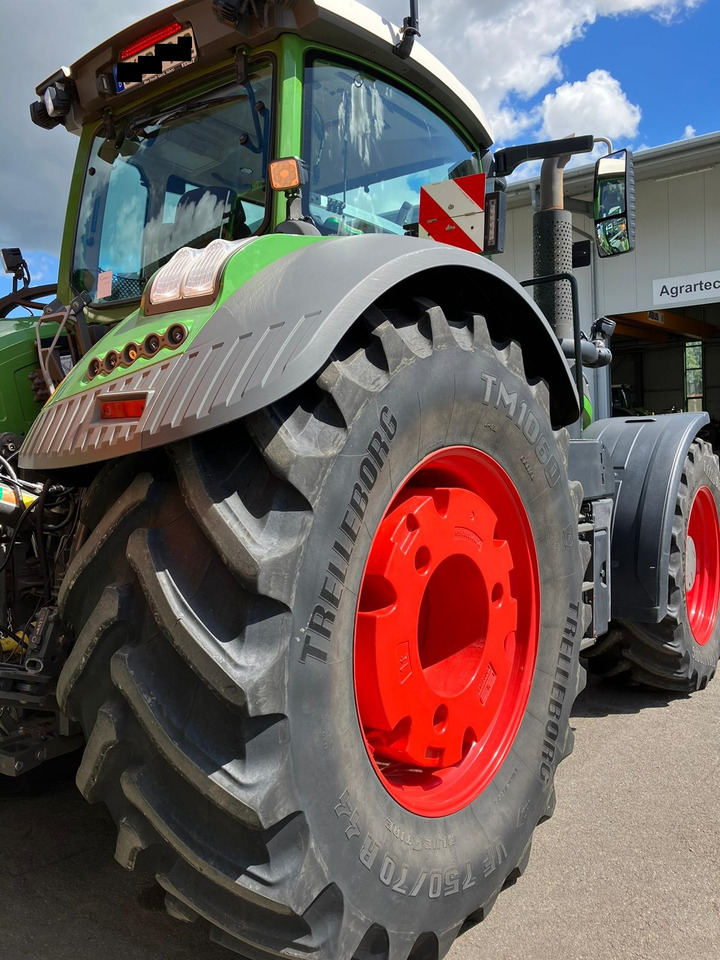 Fendt 942 Vario Gen6 ProfiPlus - Traktori: kuva Fendt 942 Vario Gen6 ProfiPlus - Traktori Fendt 942 Vario Gen6 ProfiPlus - Traktori: kuva Fendt 942 Vario Gen6 ProfiPlus - Traktori