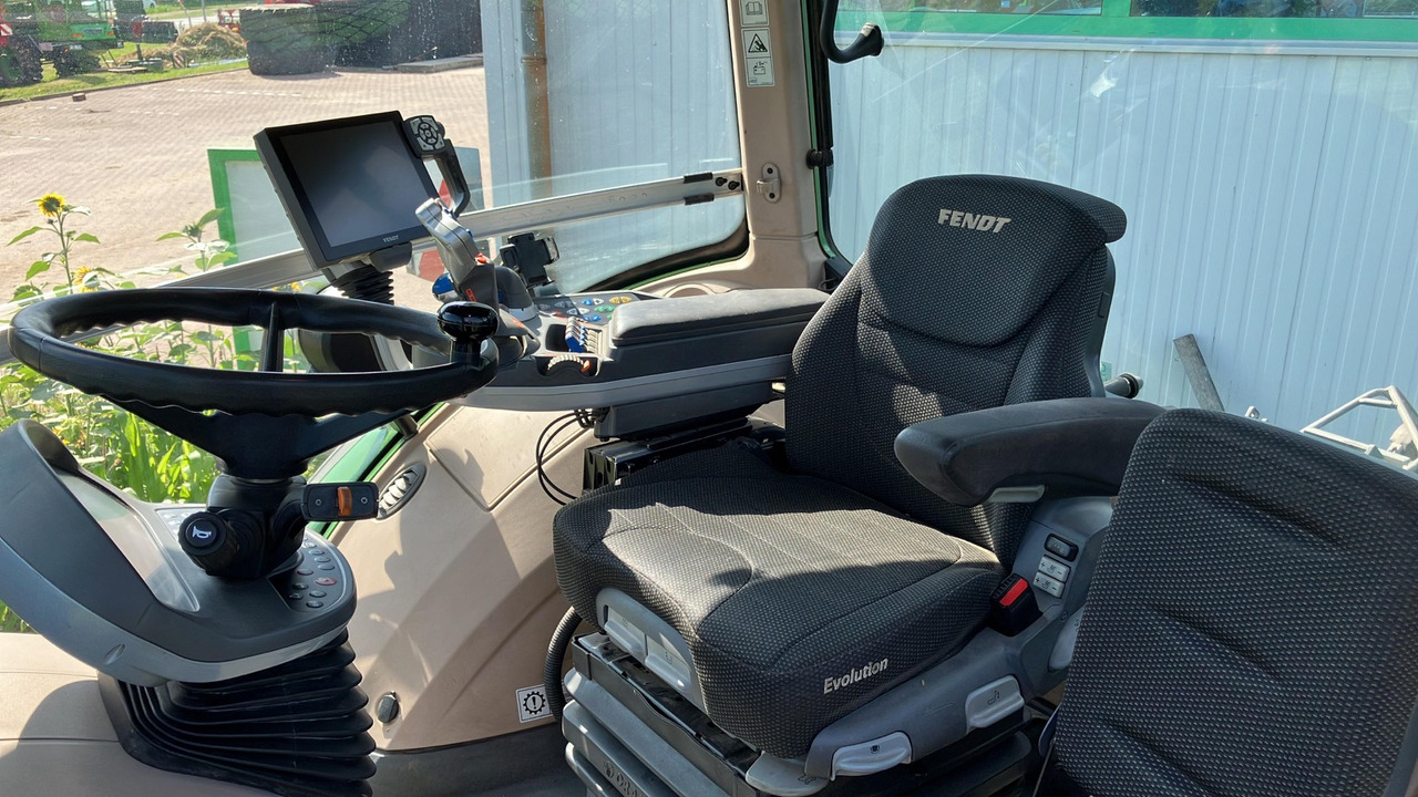 Fendt 942 Vario Gen6 ProfiPlus - Traktori: kuva Fendt 942 Vario Gen6 ProfiPlus - Traktori Fendt 942 Vario Gen6 ProfiPlus - Traktori: kuva Fendt 942 Vario Gen6 ProfiPlus - Traktori
