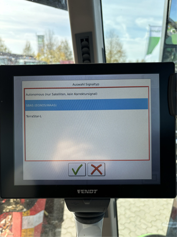Fendt Feldhäcksler Katana 65 S4 - Sadonkorjuukone: kuva Fendt Feldhäcksler Katana 65 S4 - Sadonkorjuukone Fendt Feldhäcksler Katana 65 S4 - Sadonkorjuukone: kuva Fendt Feldhäcksler Katana 65 S4 - Sadonkorjuukone