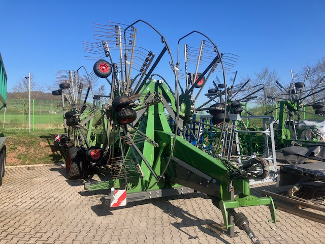 Fendt Former 14055 PRO - Pöyhin: kuva Fendt Former 14055 PRO - Pöyhin Fendt Former 14055 PRO - Pöyhin: kuva Fendt Former 14055 PRO - Pöyhin