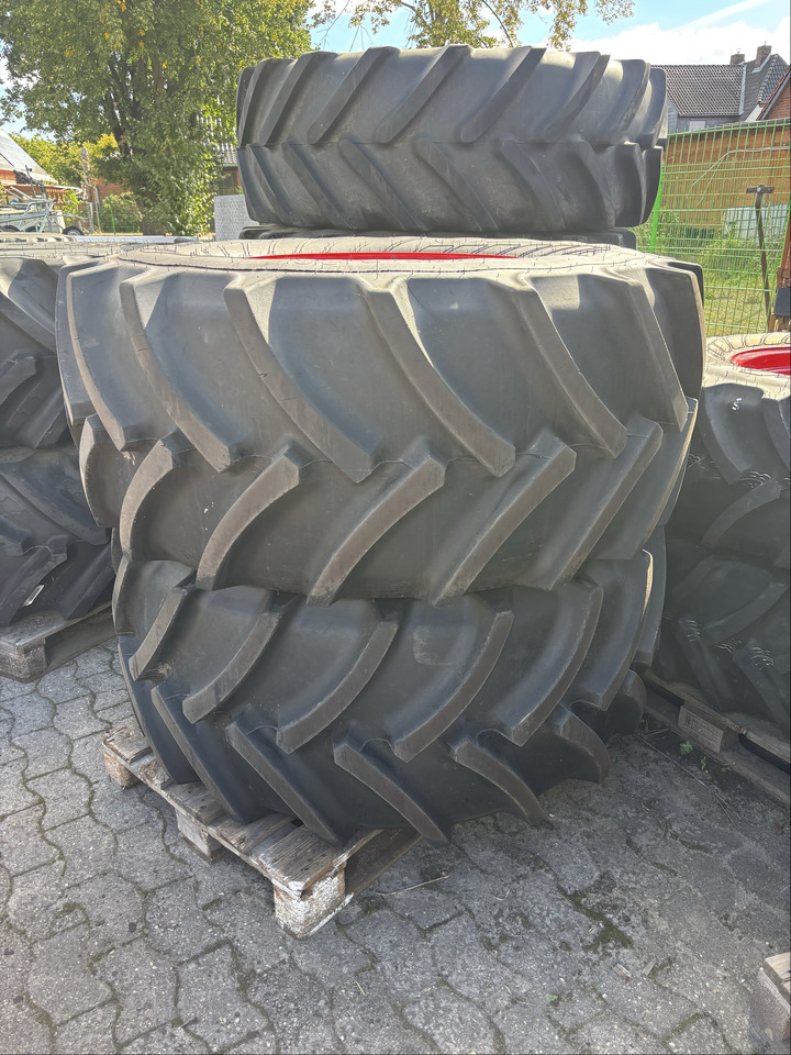 Fendt Mitas 710/70R38 600/65R28 - Renkaat ja vanteet: kuva Fendt Mitas 710/70R38 600/65R28 - Renkaat ja vanteet Fendt Mitas 710/70R38 600/65R28 - Renkaat ja vanteet: kuva Fendt Mitas 710/70R38 600/65R28 - Renkaat ja vanteet