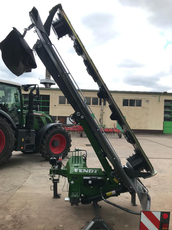 Fendt Slicer 3670 TLX - Niittokone: kuva Fendt Slicer 3670 TLX - Niittokone Fendt Slicer 3670 TLX - Niittokone: kuva Fendt Slicer 3670 TLX - Niittokone