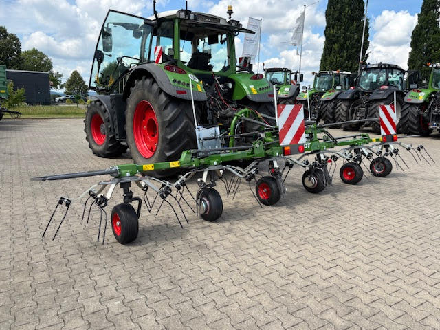 Fendt Twister 6606 DN - Pöyhin: kuva Fendt Twister 6606 DN - Pöyhin Fendt Twister 6606 DN - Pöyhin: kuva Fendt Twister 6606 DN - Pöyhin