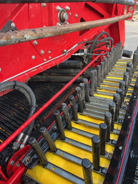 Grimme Kartoffelroder EVO 290 - Sadonkorjuukone: kuva Grimme Kartoffelroder EVO 290 - Sadonkorjuukone Grimme Kartoffelroder EVO 290 - Sadonkorjuukone: kuva Grimme Kartoffelroder EVO 290 - Sadonkorjuukone