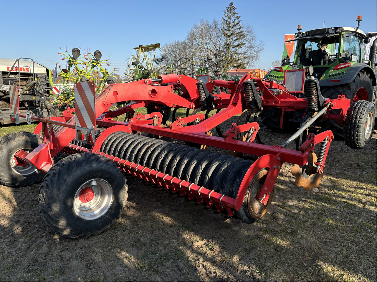 Horsch Terrano 5 FX - Kultivaattori: kuva Horsch Terrano 5 FX - Kultivaattori Horsch Terrano 5 FX - Kultivaattori: kuva Horsch Terrano 5 FX - Kultivaattori