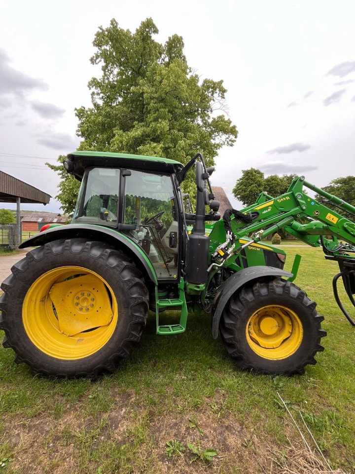 John Deere 5100 M - Traktori: kuva John Deere 5100 M - Traktori John Deere 5100 M - Traktori: kuva John Deere 5100 M - Traktori