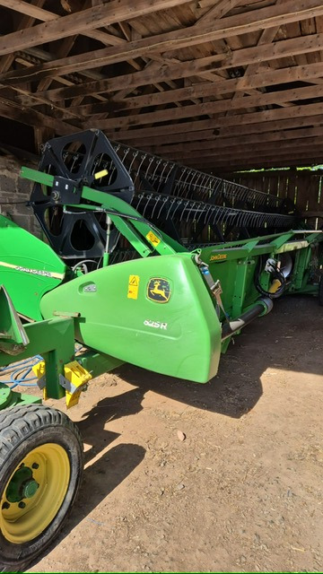 John Deere T660 i Hillmaster - Leikkuupuimuri: kuva John Deere T660 i Hillmaster - Leikkuupuimuri John Deere T660 i Hillmaster - Leikkuupuimuri: kuva John Deere T660 i Hillmaster - Leikkuupuimuri