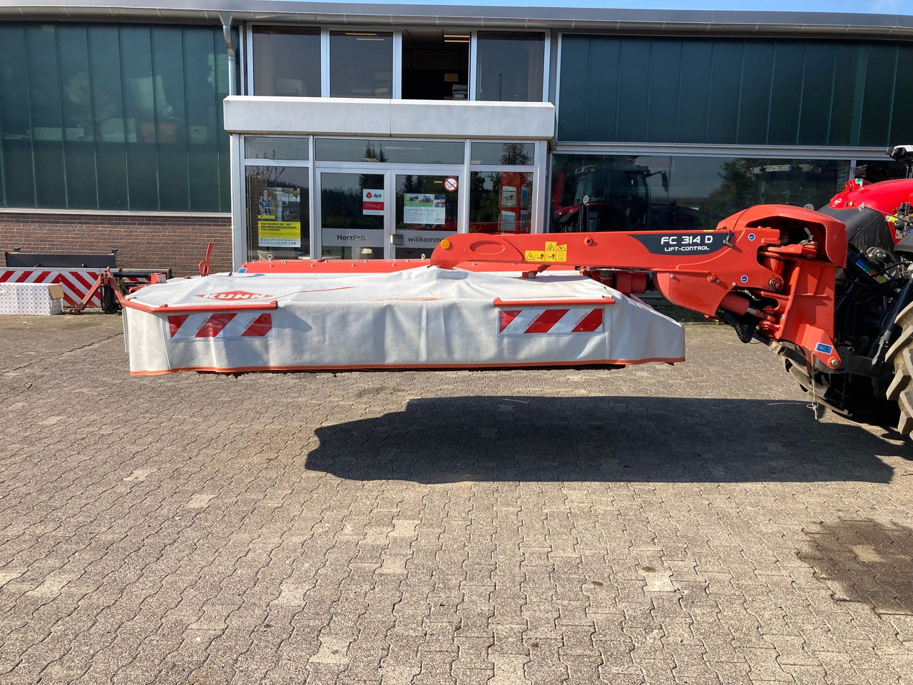 Kuhn FC 314-FF - Niittokone: kuva Kuhn FC 314-FF - Niittokone Kuhn FC 314-FF - Niittokone: kuva Kuhn FC 314-FF - Niittokone