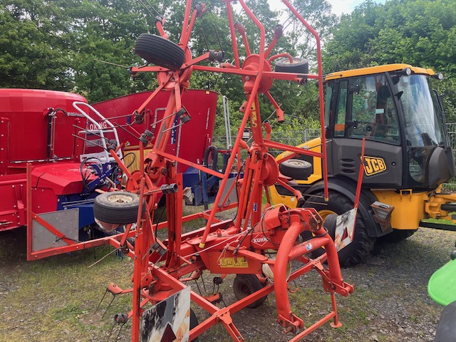 Kuhn GF 6401 MH Digidrive - Pöyhin: kuva Kuhn GF 6401 MH Digidrive - Pöyhin Kuhn GF 6401 MH Digidrive - Pöyhin: kuva Kuhn GF 6401 MH Digidrive - Pöyhin