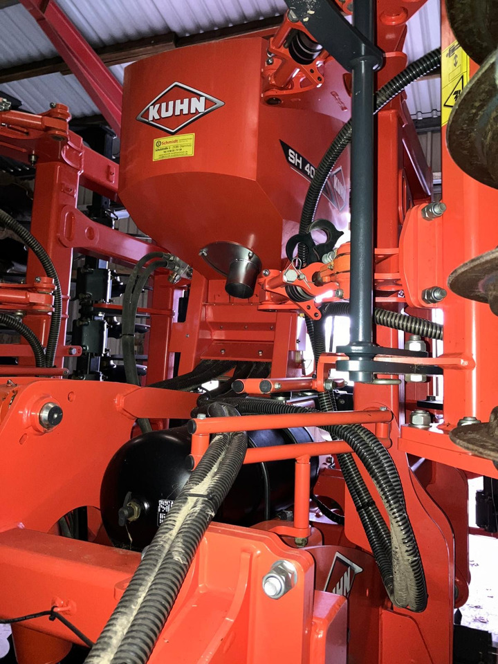 Kuhn OPTIMER 5003 - Lautasäes: kuva Kuhn OPTIMER 5003 - Lautasäes Kuhn OPTIMER 5003 - Lautasäes: kuva Kuhn OPTIMER 5003 - Lautasäes
