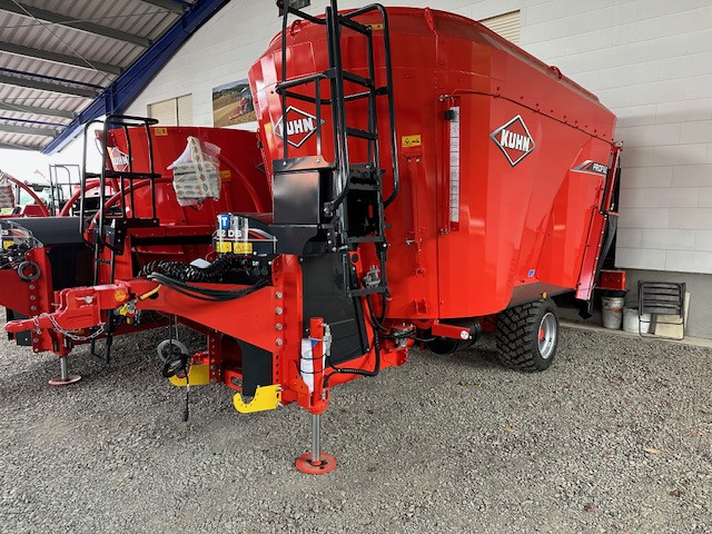 Kuhn Profile 70 18.2 DS - Seosrehuvaunu: kuva Kuhn Profile 70 18.2 DS - Seosrehuvaunu Kuhn Profile 70 18.2 DS - Seosrehuvaunu: kuva Kuhn Profile 70 18.2 DS - Seosrehuvaunu