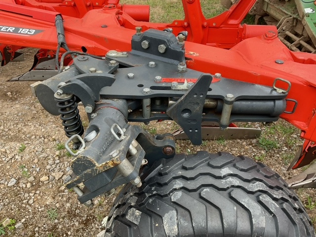 Kuhn Varimaster 183-6 - Aura: kuva Kuhn Varimaster 183-6 - Aura Kuhn Varimaster 183-6 - Aura: kuva Kuhn Varimaster 183-6 - Aura
