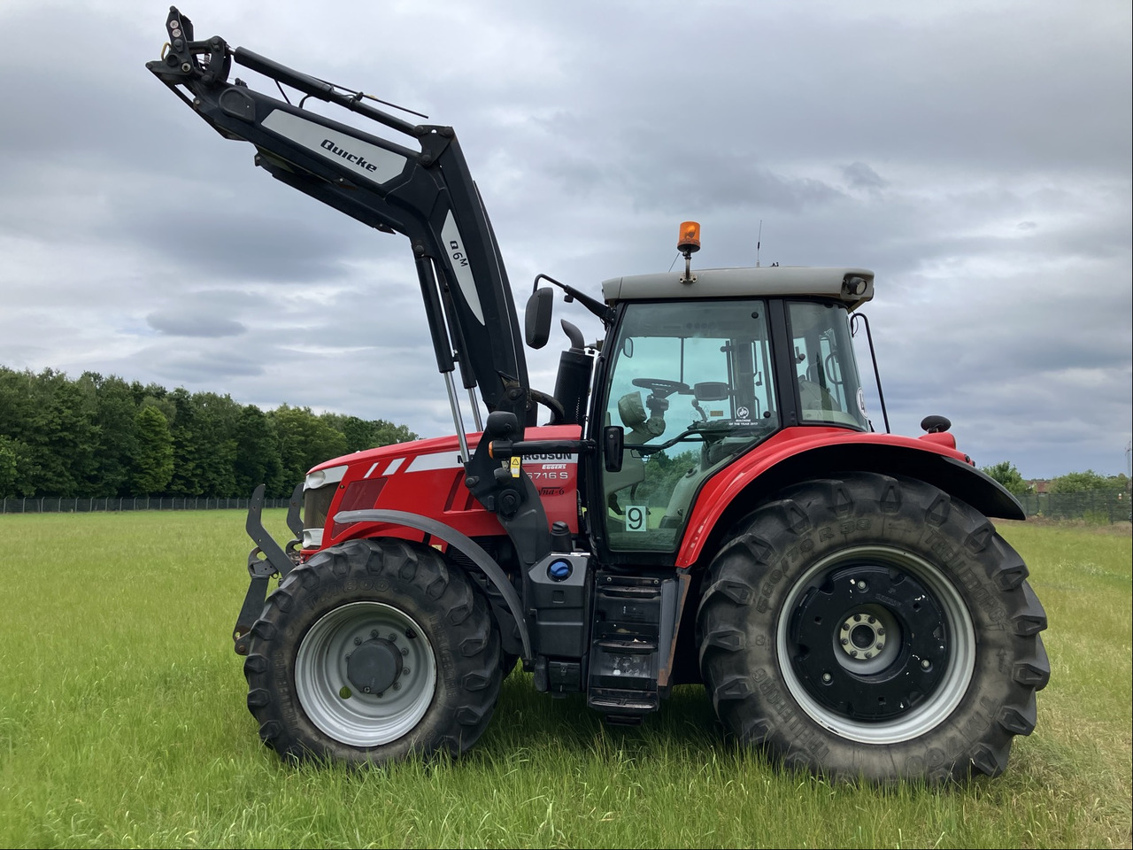 Massey Ferguson 6716 S Dyna 6 - Traktori: kuva Massey Ferguson 6716 S Dyna 6 - Traktori Massey Ferguson 6716 S Dyna 6 - Traktori: kuva Massey Ferguson 6716 S Dyna 6 - Traktori