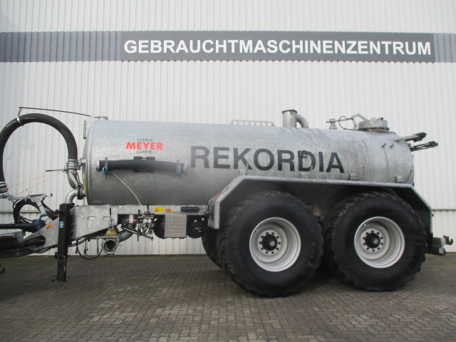 Meyer-Lohne Rekordia Pumptankwagen - Lannoituskone: kuva Meyer-Lohne Rekordia Pumptankwagen - Lannoituskone Meyer-Lohne Rekordia Pumptankwagen - Lannoituskone: kuva Meyer-Lohne Rekordia Pumptankwagen - Lannoituskone