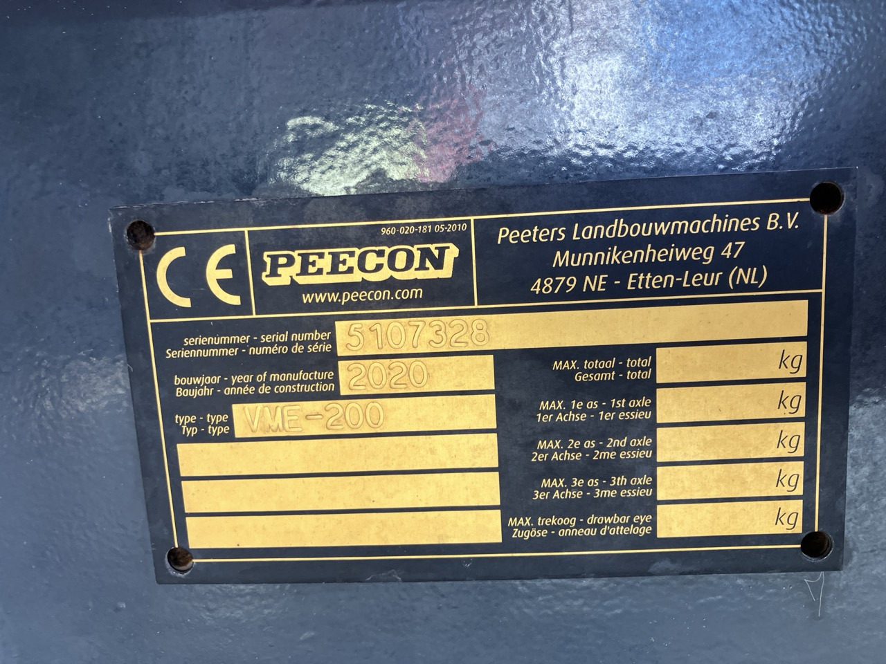 Peecon Biga 20-215 Twin Plus - Seosrehuvaunu: kuva Peecon Biga 20-215 Twin Plus - Seosrehuvaunu Peecon Biga 20-215 Twin Plus - Seosrehuvaunu: kuva Peecon Biga 20-215 Twin Plus - Seosrehuvaunu