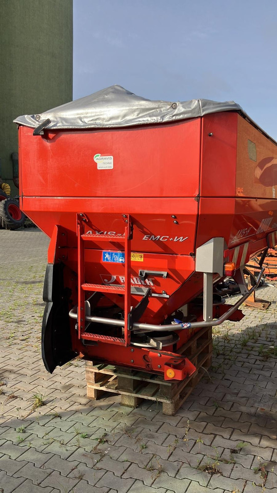 Rauch Axis H 50.1 EMC W - Kasvinsuojeluruisku: kuva Rauch Axis H 50.1 EMC W - Kasvinsuojeluruisku Rauch Axis H 50.1 EMC W - Kasvinsuojeluruisku: kuva Rauch Axis H 50.1 EMC W - Kasvinsuojeluruisku