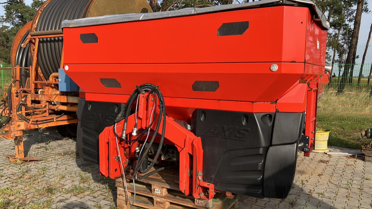 Rauch Axis H 50.1 EMC W - Kasvinsuojeluruisku: kuva Rauch Axis H 50.1 EMC W - Kasvinsuojeluruisku Rauch Axis H 50.1 EMC W - Kasvinsuojeluruisku: kuva Rauch Axis H 50.1 EMC W - Kasvinsuojeluruisku