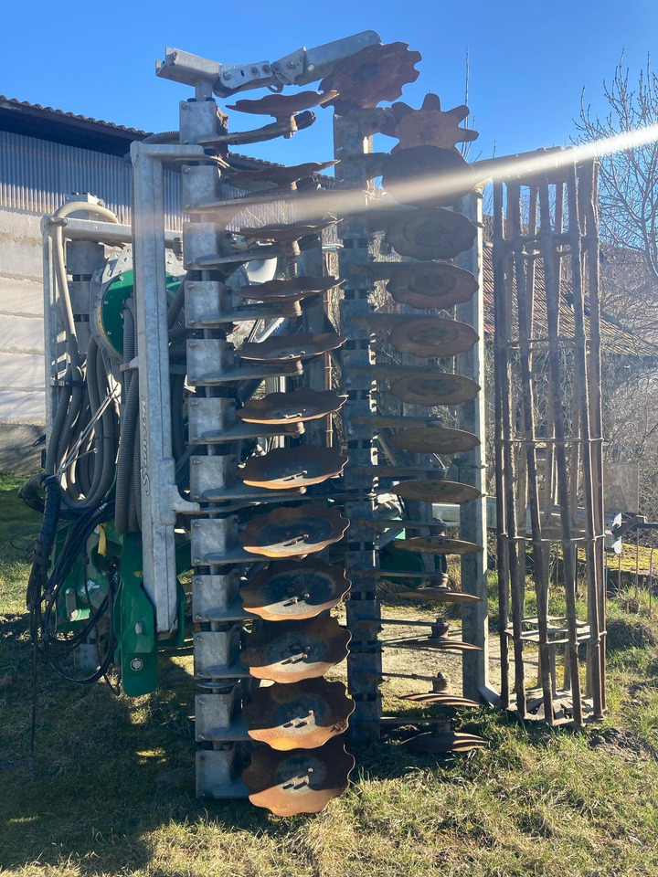 Samson Scheibenegge Gülle- Verteile - Lannoitteenlevitin: kuva Samson Scheibenegge Gülle- Verteile - Lannoitteenlevitin Samson Scheibenegge Gülle- Verteile - Lannoitteenlevitin: kuva Samson Scheibenegge Gülle- Verteile - Lannoitteenlevitin