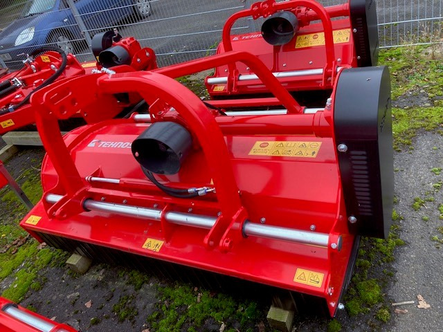 Tehnos Mulcher MUL 170 LW Leicht - Kesantomurskain: kuva Tehnos Mulcher MUL 170 LW Leicht - Kesantomurskain Tehnos Mulcher MUL 170 LW Leicht - Kesantomurskain: kuva Tehnos Mulcher MUL 170 LW Leicht - Kesantomurskain