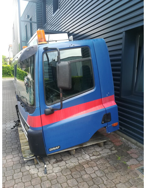 DAF CF65 CF75 CF85 Euro 3 - Ohjaamo ja sisustus - Kuorma-auto: kuva DAF CF65 CF75 CF85 Euro 3 - Ohjaamo ja sisustus - Kuorma-auto DAF CF65 CF75 CF85 Euro 3 - Ohjaamo ja sisustus - Kuorma-auto: kuva DAF CF65 CF75 CF85 Euro 3 - Ohjaamo ja sisustus - Kuorma-auto