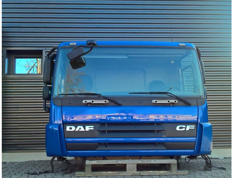 DAF CF65 CF75 CF85 Euro 5 - Ohjaamo ja sisustus - Kuorma-auto: kuva DAF CF65 CF75 CF85 Euro 5 - Ohjaamo ja sisustus - Kuorma-auto DAF CF65 CF75 CF85 Euro 5 - Ohjaamo ja sisustus - Kuorma-auto: kuva DAF CF65 CF75 CF85 Euro 5 - Ohjaamo ja sisustus - Kuorma-auto