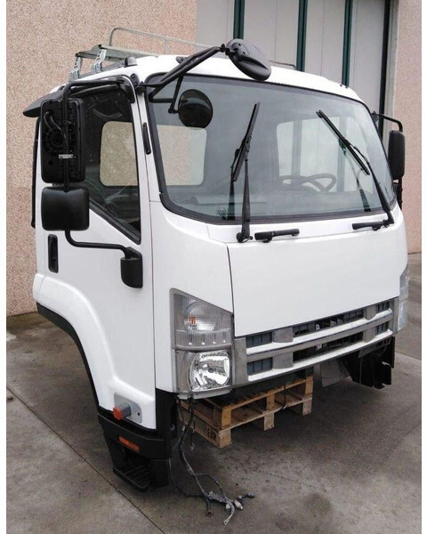 Isuzu FRR Euro 5 - Ohjaamo ja sisustus - Kuorma-auto: kuva Isuzu FRR Euro 5 - Ohjaamo ja sisustus - Kuorma-auto Isuzu FRR Euro 5 - Ohjaamo ja sisustus - Kuorma-auto: kuva Isuzu FRR Euro 5 - Ohjaamo ja sisustus - Kuorma-auto