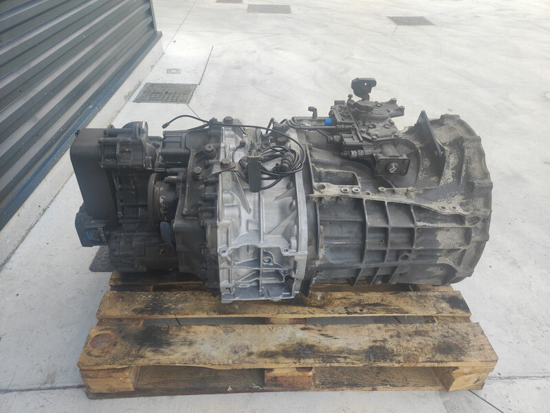 Iveco 16AS 2630 2631 TD - Vaihdelaatikko - Kuorma-auto: kuva Iveco 16AS 2630 2631 TD - Vaihdelaatikko - Kuorma-auto Iveco 16AS 2630 2631 TD - Vaihdelaatikko - Kuorma-auto: kuva Iveco 16AS 2630 2631 TD - Vaihdelaatikko - Kuorma-auto