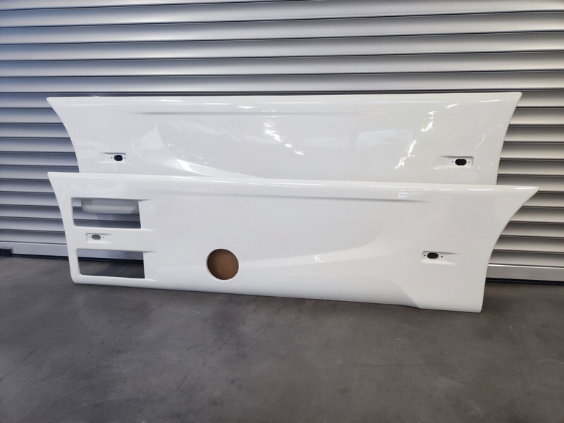 Iveco Stralis - Aerodynamiikka/ Spoilerit - Kuorma-auto: kuva Iveco Stralis - Aerodynamiikka/ Spoilerit - Kuorma-auto Iveco Stralis - Aerodynamiikka/ Spoilerit - Kuorma-auto: kuva Iveco Stralis - Aerodynamiikka/ Spoilerit - Kuorma-auto