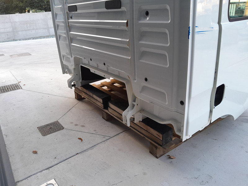 MAN DAY CAB - Ohjaamo ja sisustus - Kuorma-auto: kuva MAN DAY CAB - Ohjaamo ja sisustus - Kuorma-auto MAN DAY CAB - Ohjaamo ja sisustus - Kuorma-auto: kuva MAN DAY CAB - Ohjaamo ja sisustus - Kuorma-auto