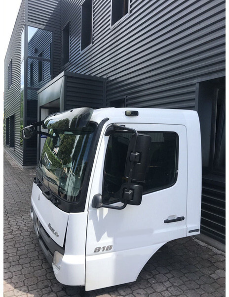 Mercedes-Benz Atego ,Axor - Ohjaamo ja sisustus - Kuorma-auto: kuva Mercedes-Benz Atego ,Axor - Ohjaamo ja sisustus - Kuorma-auto Mercedes-Benz Atego ,Axor - Ohjaamo ja sisustus - Kuorma-auto: kuva Mercedes-Benz Atego ,Axor - Ohjaamo ja sisustus - Kuorma-auto