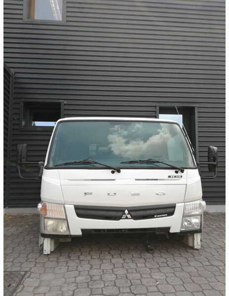 Mitsubishi Fuso CANTER C TYPE MODEL LARGE - Ohjaamo ja sisustus - Kuorma-auto: kuva Mitsubishi Fuso CANTER C TYPE MODEL LARGE - Ohjaamo ja sisustus - Kuorma-auto Mitsubishi Fuso CANTER C TYPE MODEL LARGE - Ohjaamo ja sisustus - Kuorma-auto: kuva Mitsubishi Fuso CANTER C TYPE MODEL LARGE - Ohjaamo ja sisustus - Kuorma-auto
