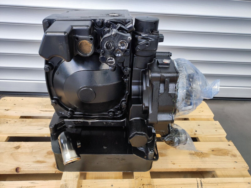 Mercedes-Benz Actros Arocs - Varaosat - Kuorma-auto: kuva Mercedes-Benz Actros Arocs - Varaosat - Kuorma-auto Mercedes-Benz Actros Arocs - Varaosat - Kuorma-auto: kuva Mercedes-Benz Actros Arocs - Varaosat - Kuorma-auto