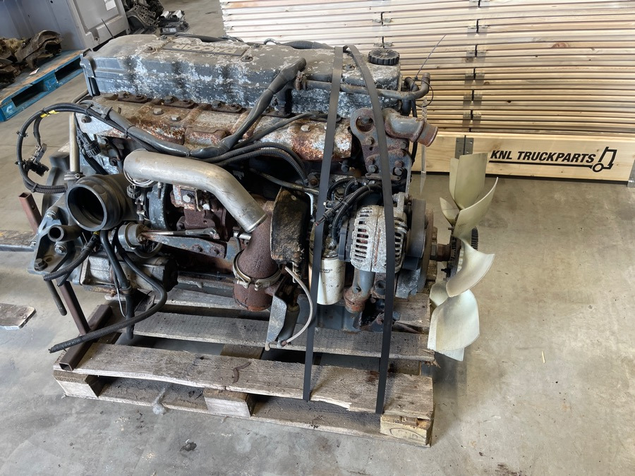 DAF GR165 / 220 HP - EURO 4 - Moottori - Kuorma-auto: kuva DAF GR165 / 220 HP - EURO 4 - Moottori - Kuorma-auto DAF GR165 / 220 HP - EURO 4 - Moottori - Kuorma-auto: kuva DAF GR165 / 220 HP - EURO 4 - Moottori - Kuorma-auto