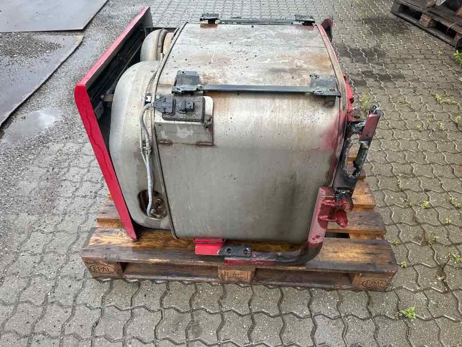 MAN EXHASUT 81.15103-6101 - Pakokaasujärjestelmä - Kuorma-auto: kuva MAN EXHASUT 81.15103-6101 - Pakokaasujärjestelmä - Kuorma-auto MAN EXHASUT 81.15103-6101 - Pakokaasujärjestelmä - Kuorma-auto: kuva MAN EXHASUT 81.15103-6101 - Pakokaasujärjestelmä - Kuorma-auto