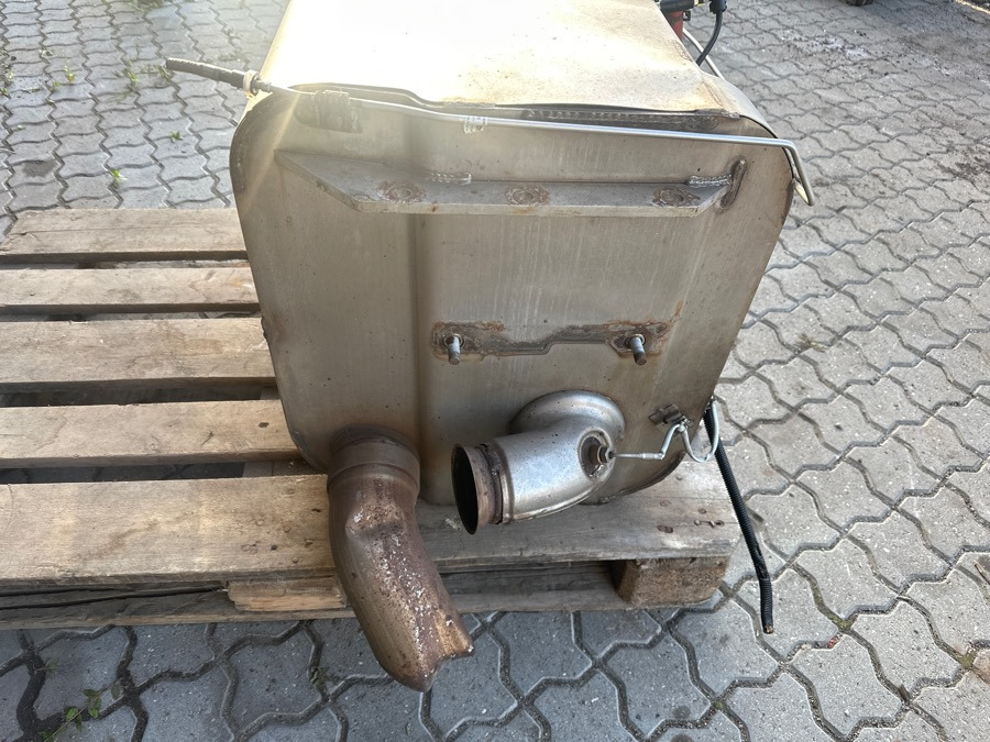 MAN EXHAUST 81.15101-6048 - Pakokaasujärjestelmä - Kuorma-auto: kuva MAN EXHAUST 81.15101-6048 - Pakokaasujärjestelmä - Kuorma-auto MAN EXHAUST 81.15101-6048 - Pakokaasujärjestelmä - Kuorma-auto: kuva MAN EXHAUST 81.15101-6048 - Pakokaasujärjestelmä - Kuorma-auto