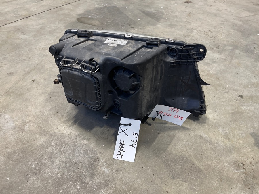 MAN HEADLAMP 81.25101-6749 - Valo/ Valaistus - Kuorma-auto: kuva MAN HEADLAMP 81.25101-6749 - Valo/ Valaistus - Kuorma-auto MAN HEADLAMP 81.25101-6749 - Valo/ Valaistus - Kuorma-auto: kuva MAN HEADLAMP 81.25101-6749 - Valo/ Valaistus - Kuorma-auto