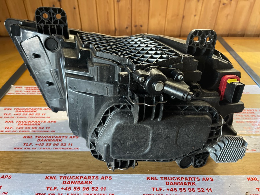 MAN LAMP 81.25101-6735 - Valo/ Valaistus - Kuorma-auto: kuva MAN LAMP 81.25101-6735 - Valo/ Valaistus - Kuorma-auto MAN LAMP 81.25101-6735 - Valo/ Valaistus - Kuorma-auto: kuva MAN LAMP 81.25101-6735 - Valo/ Valaistus - Kuorma-auto