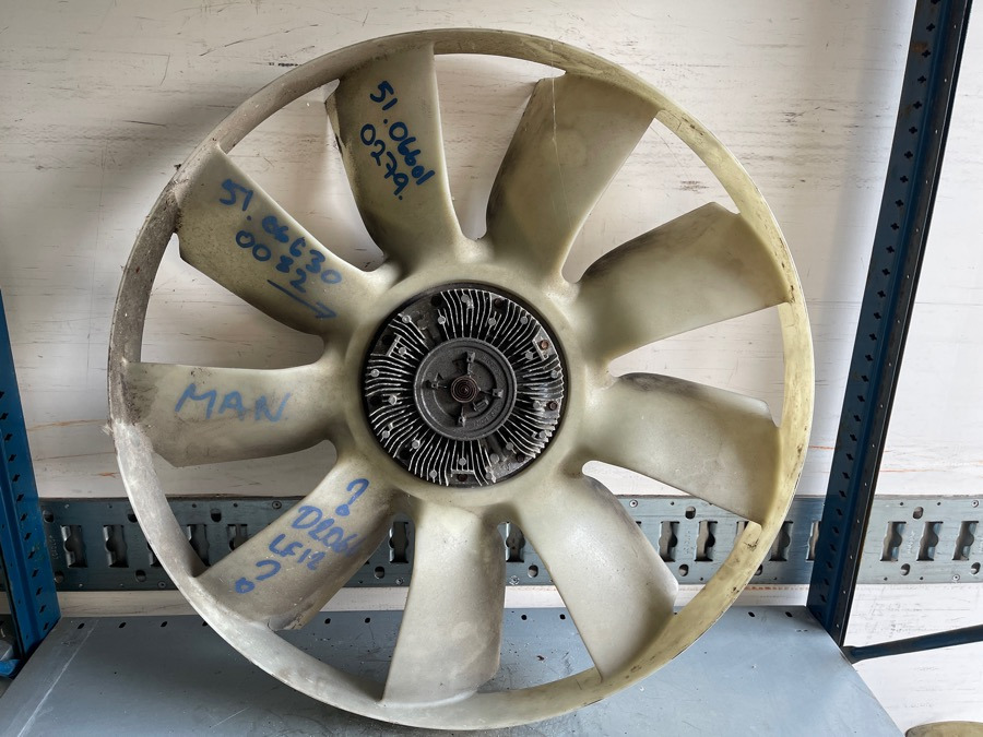 MAN VISKOS FAN 51.06630-0032 - Jäähdytysjärjestelmä - Kuorma-auto: kuva MAN VISKOS FAN 51.06630-0032 - Jäähdytysjärjestelmä - Kuorma-auto MAN VISKOS FAN 51.06630-0032 - Jäähdytysjärjestelmä - Kuorma-auto: kuva MAN VISKOS FAN 51.06630-0032 - Jäähdytysjärjestelmä - Kuorma-auto