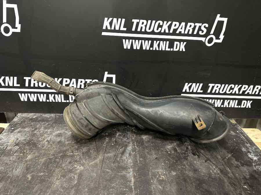 SCANIA AIR INTAKE 2564961 - Ilmanottojärjestelmä - Kuorma-auto: kuva SCANIA AIR INTAKE 2564961 - Ilmanottojärjestelmä - Kuorma-auto SCANIA AIR INTAKE 2564961 - Ilmanottojärjestelmä - Kuorma-auto: kuva SCANIA AIR INTAKE 2564961 - Ilmanottojärjestelmä - Kuorma-auto