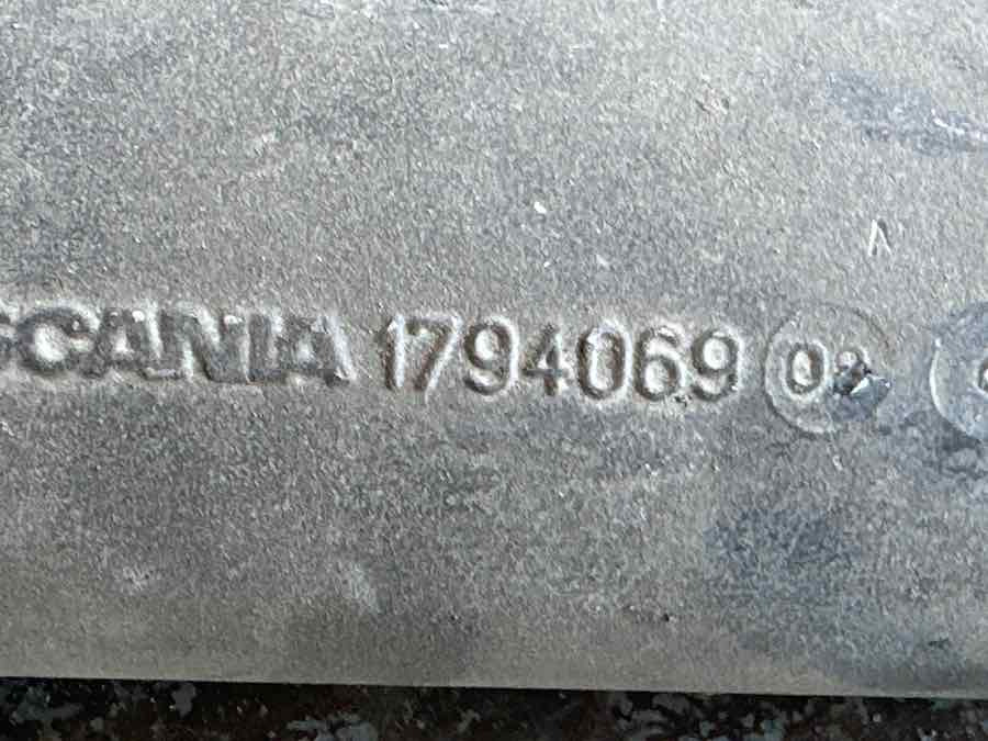 SCANIA AIR PIPE 1794069 - Ilmanottoputki - Kuorma-auto: kuva SCANIA AIR PIPE 1794069 - Ilmanottoputki - Kuorma-auto SCANIA AIR PIPE 1794069 - Ilmanottoputki - Kuorma-auto: kuva SCANIA AIR PIPE 1794069 - Ilmanottoputki - Kuorma-auto