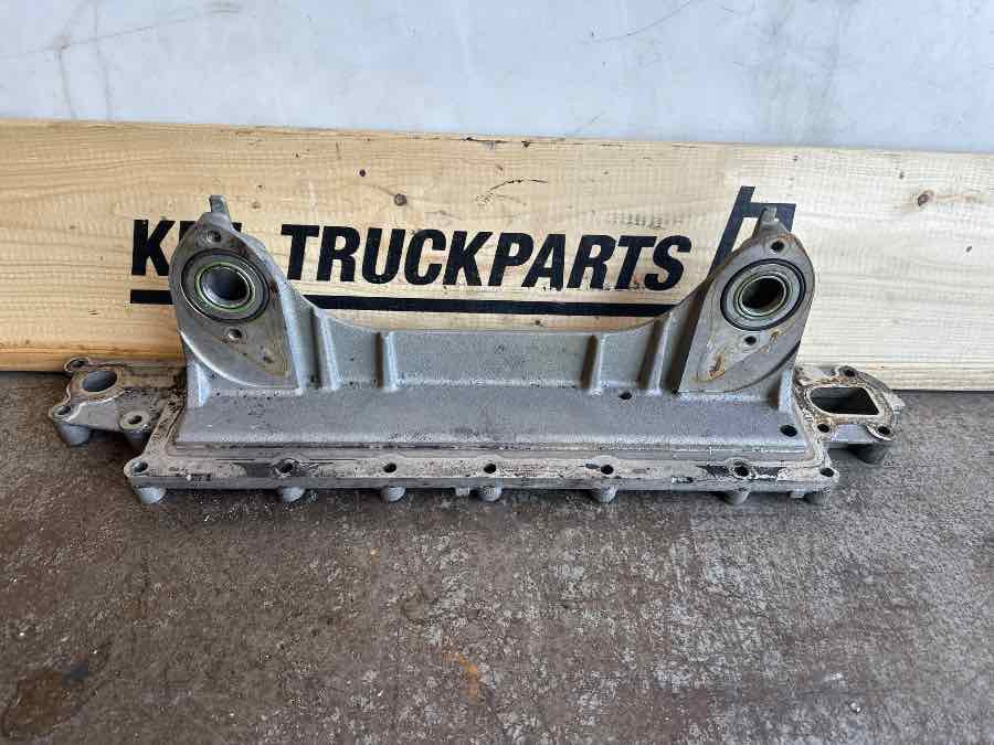 SCANIA OIL COOLER COVER 2107081 - Moottori ja osat - Kuorma-auto: kuva SCANIA OIL COOLER COVER 2107081 - Moottori ja osat - Kuorma-auto SCANIA OIL COOLER COVER 2107081 - Moottori ja osat - Kuorma-auto: kuva SCANIA OIL COOLER COVER 2107081 - Moottori ja osat - Kuorma-auto