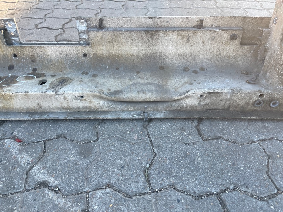 VOLVO BUMPER 84210166 - Päällirakenne ja ulkopinta - Kuorma-auto: kuva VOLVO BUMPER 84210166 - Päällirakenne ja ulkopinta - Kuorma-auto VOLVO BUMPER 84210166 - Päällirakenne ja ulkopinta - Kuorma-auto: kuva VOLVO BUMPER 84210166 - Päällirakenne ja ulkopinta - Kuorma-auto