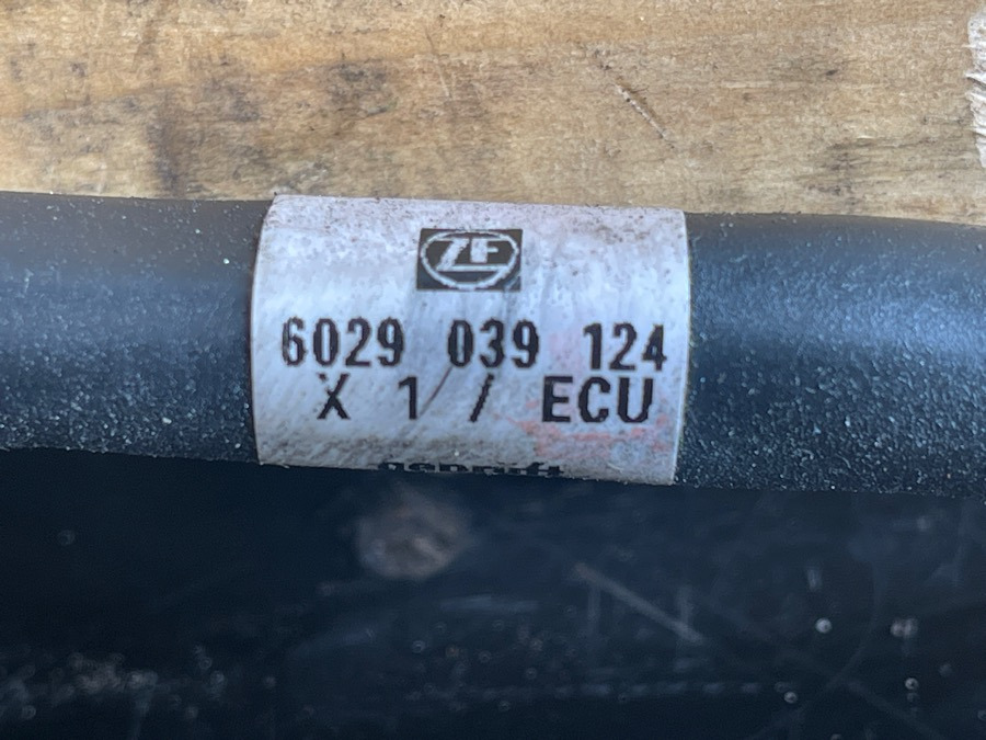 ZF POWER CABEL EST 6029039124 - Kaapelit/ Johdot - Kuorma-auto: kuva ZF POWER CABEL EST 6029039124 - Kaapelit/ Johdot - Kuorma-auto ZF POWER CABEL EST 6029039124 - Kaapelit/ Johdot - Kuorma-auto: kuva ZF POWER CABEL EST 6029039124 - Kaapelit/ Johdot - Kuorma-auto