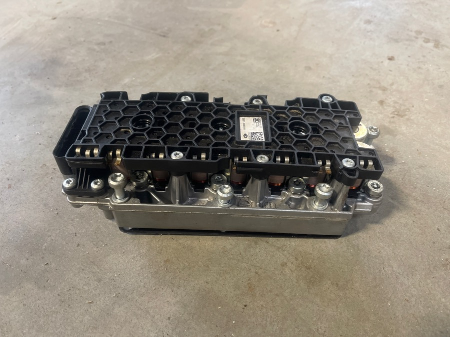 ZF TRAXTON VALVE ECU 0501.330.550 - Vaihdelaatikko ja osat - Kuorma-auto: kuva ZF TRAXTON VALVE ECU 0501.330.550 - Vaihdelaatikko ja osat - Kuorma-auto ZF TRAXTON VALVE ECU 0501.330.550 - Vaihdelaatikko ja osat - Kuorma-auto: kuva ZF TRAXTON VALVE ECU 0501.330.550 - Vaihdelaatikko ja osat - Kuorma-auto