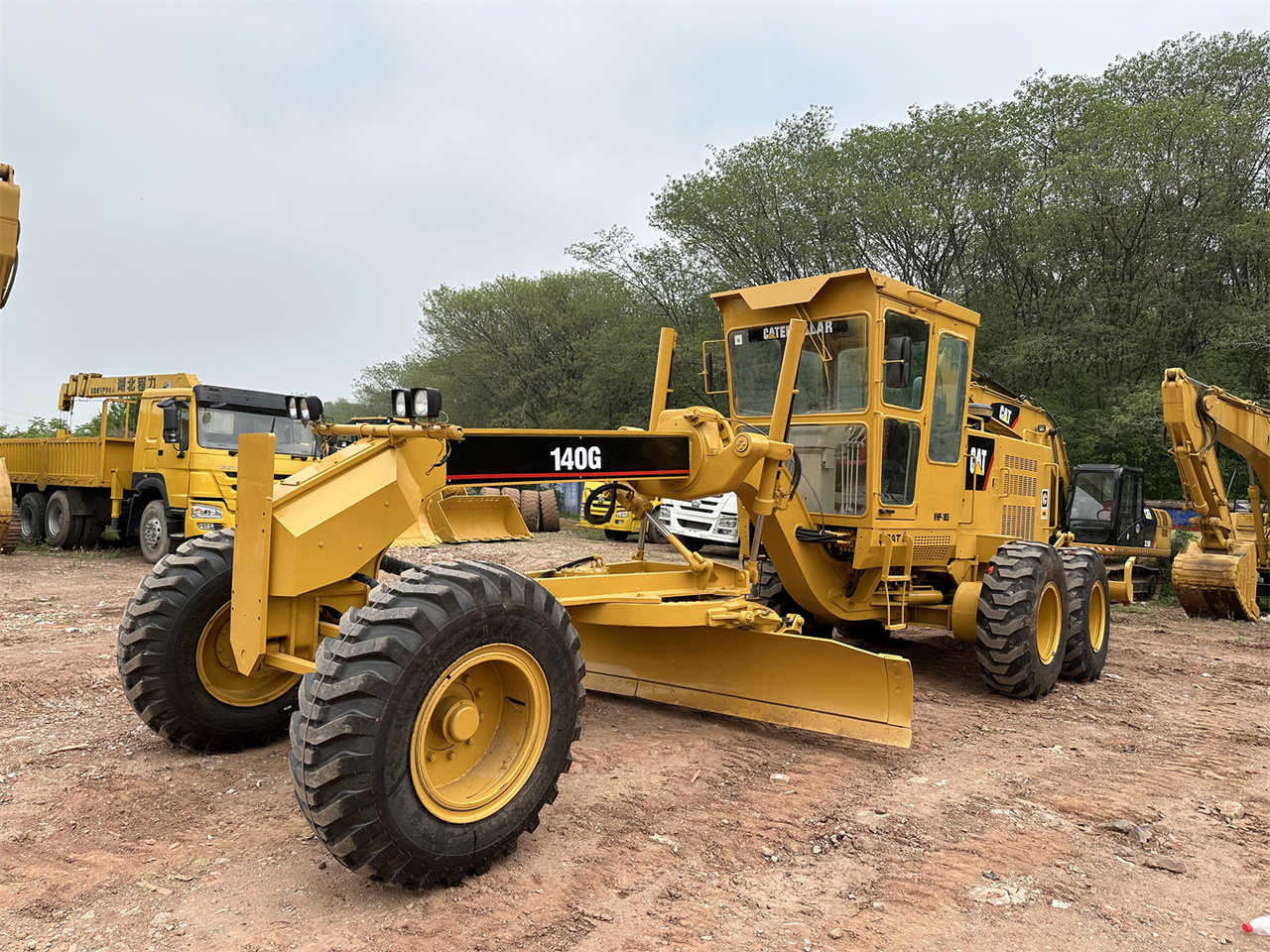 CATERPILLAR 140G - Tiehöylä: kuva CATERPILLAR 140G - Tiehöylä CATERPILLAR 140G - Tiehöylä: kuva CATERPILLAR 140G - Tiehöylä