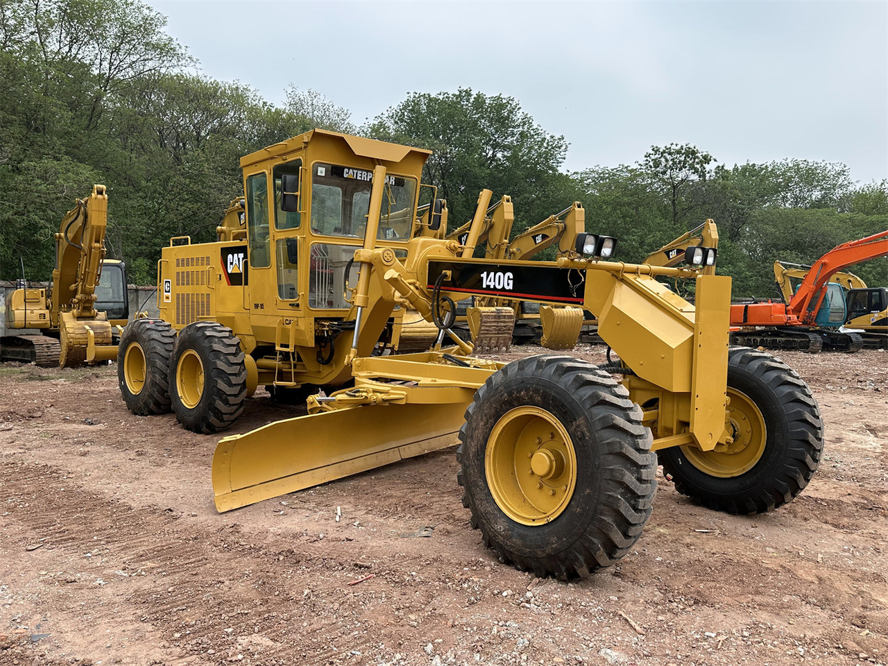 CATERPILLAR 140G - Tiehöylä: kuva CATERPILLAR 140G - Tiehöylä CATERPILLAR 140G - Tiehöylä: kuva CATERPILLAR 140G - Tiehöylä