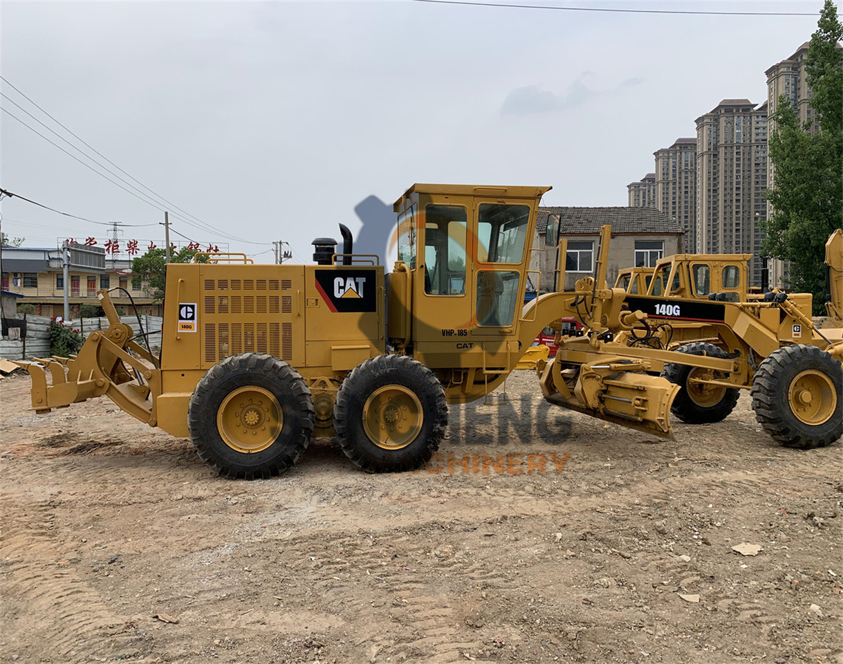 CATERPILLAR 140G - Tiehöylä: kuva CATERPILLAR 140G - Tiehöylä CATERPILLAR 140G - Tiehöylä: kuva CATERPILLAR 140G - Tiehöylä