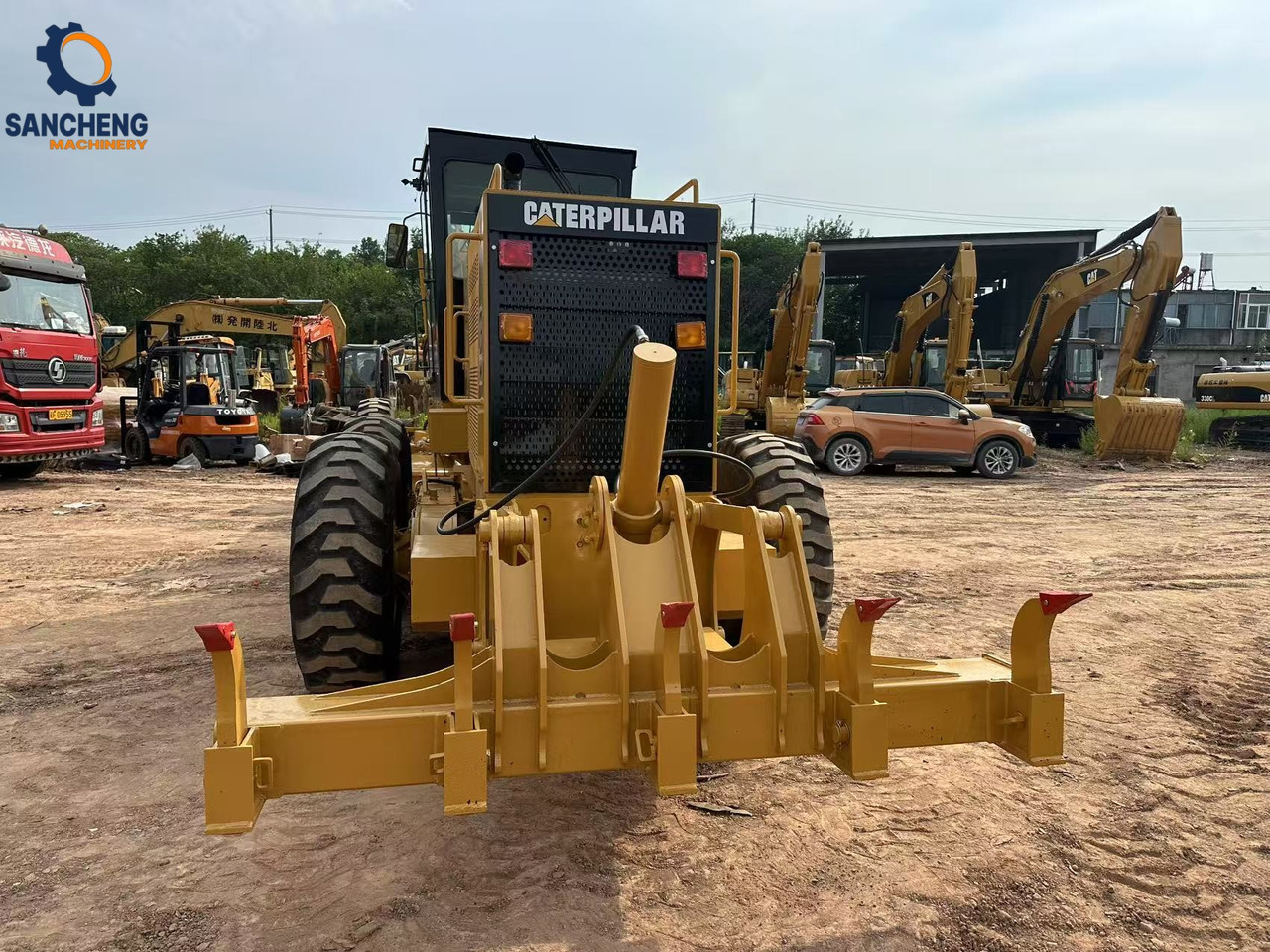 CATERPILLAR 140K - Tiehöylä: kuva CATERPILLAR 140K - Tiehöylä CATERPILLAR 140K - Tiehöylä: kuva CATERPILLAR 140K - Tiehöylä