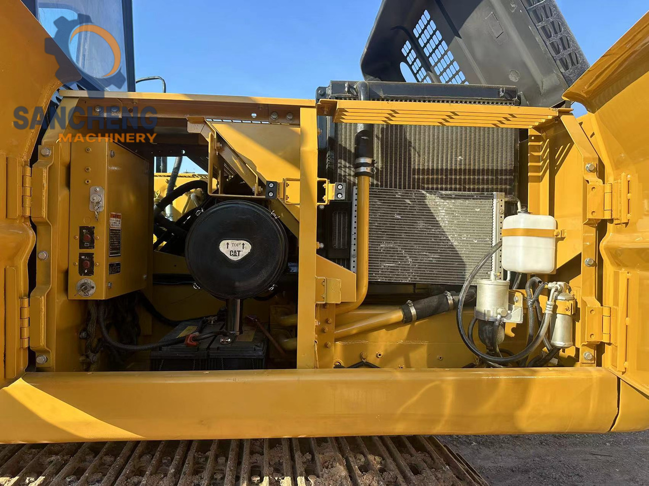 Telakaivukone CATERPILLAR 320B: kuva Telakaivukone CATERPILLAR 320B