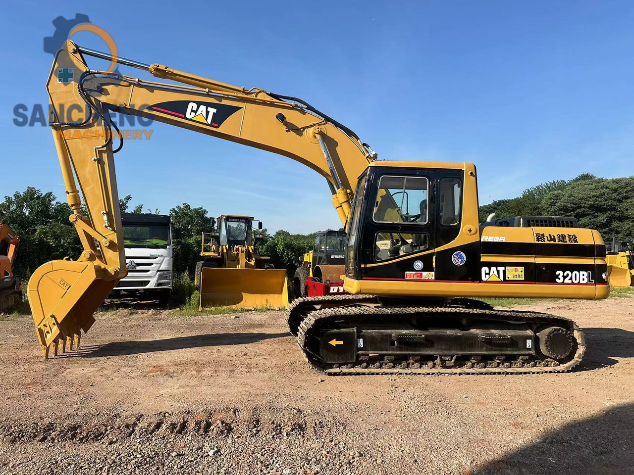 CATERPILLAR 320B excavator - Telakaivukone: kuva CATERPILLAR 320B excavator - Telakaivukone CATERPILLAR 320B excavator - Telakaivukone: kuva CATERPILLAR 320B excavator - Telakaivukone